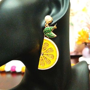 🆕 Noir Lemon Earrings